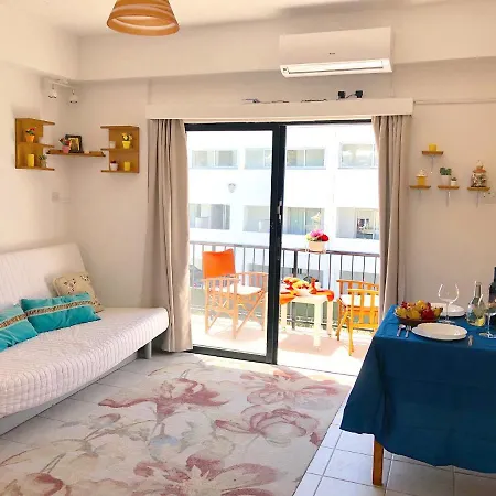 Ksilaki_b Appartement *